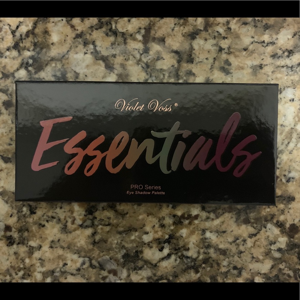 Violet Voss Essentials Eyeshadow Palette